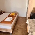Apartment Kust *