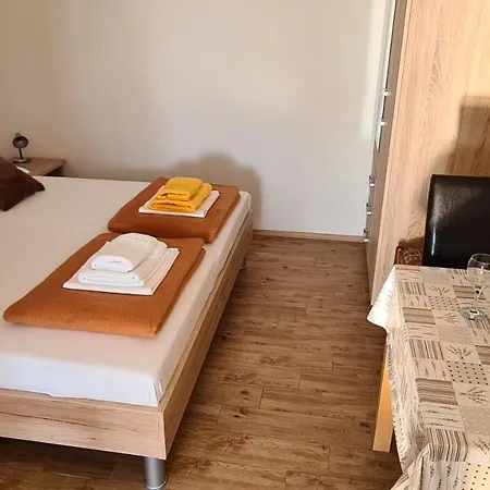Apartment Kust *